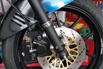 TRAXX-Suzuki-Katana - 5.jpg