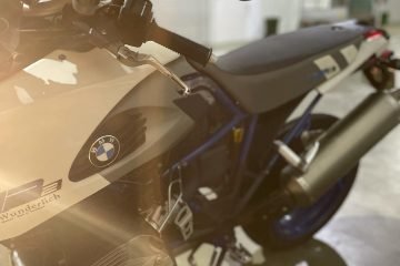 20210515 TRAXX - BMW HP2 Megamoto - 02