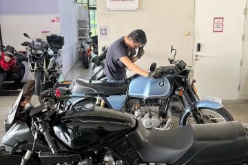 20220402 TRAXX - Suzuki Katana - 33 BMW R100RT - 02