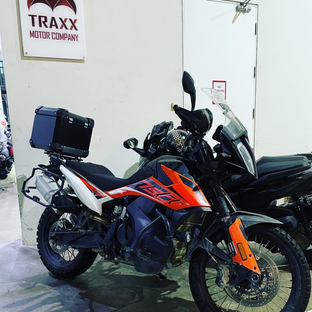 20220419 TRAXX - KTM 790 Adv - 01