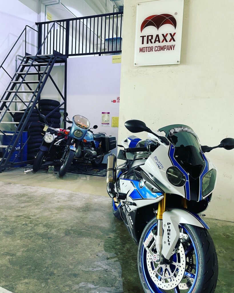 20230627 TRAXX - MV Agusta Brutale - 02, BMW R100RT - 06, BMW S1000 HP4 - 01
